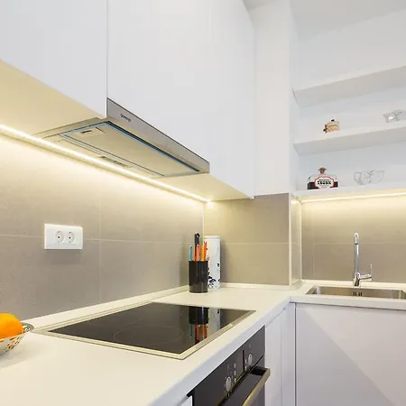 Apartment Vjera *
